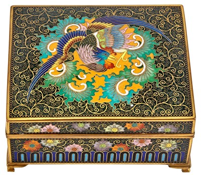Lot 1220 - A Japanese Cloisonné Enamel Box Taisho Period...