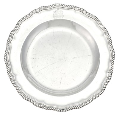 Lot 166 - George III Sterling Silver Second Course Dish...