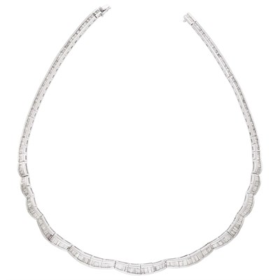 Lot 116 - White Gold and Diamond Necklace