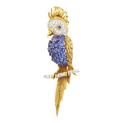 Lot 214 - Gold, Platinum, Sapphire and Diamond Parrot Clip-Brooch