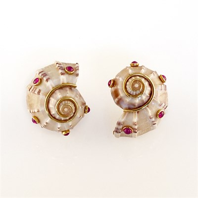 Lot 27 - Pair of Gold, Shell and Cabochon Pink Tourmaline Earrings