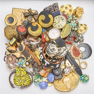 Lot 283 - Group of Costume Jewelry