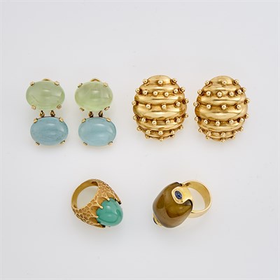Lot 224 - Group of Gold, Agate and Colored Stone Jewelry
