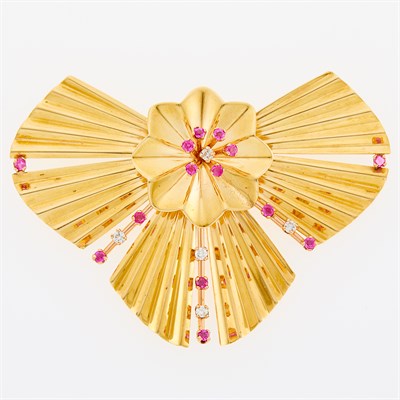 Lot 146 - Gold, Ruby and Diamond Pendant-Brooch