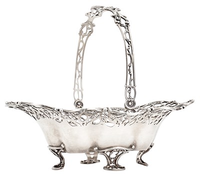 Lot 1128 - Towle Sterling Silver Cake Basket 20th Century...