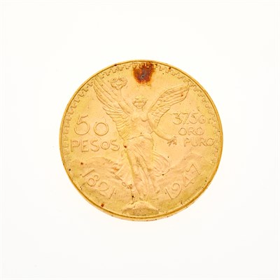 Lot 75 - Mexico 50 Pesos Gold Coin Very Fine coin dated...