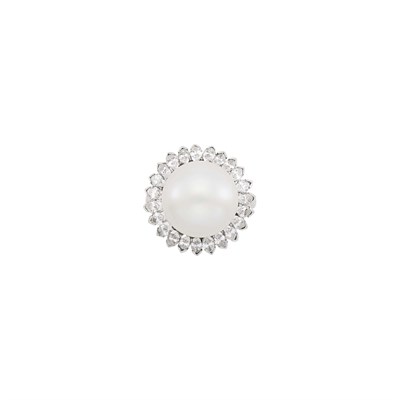 Lot 60 - Platinum, South Sea Cultured Pearl and Diamond Ring