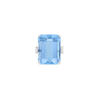 Lot 67 - White Gold, Aquamarine and Diamond Ring