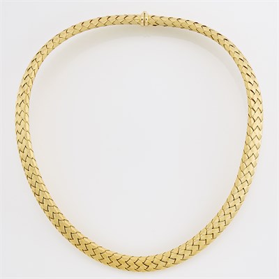 Lot 164 - Woven Gold Mesh Necklace