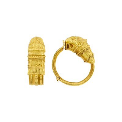 Lot 131 - Ilias Lalaounis Pair of Gold Chimera Hoop Earclips