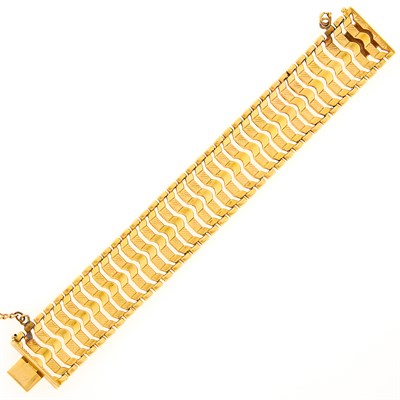Lot 149 - Gold Bracelet