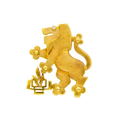 Lot 1172 - Gold and Diamond 'Lion of Judah' Pendant-Brooch