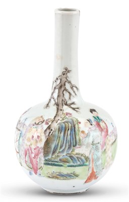 Lot 1013 - A Chinese Enameled Porcelain Bottle Vase Qing...