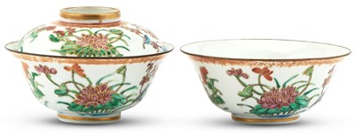 Lot 1039 - A Pair of Chinese Enameled Porcelain Bowls...