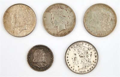 Lot 50 - United States Coin Group Lot of mainly silver...