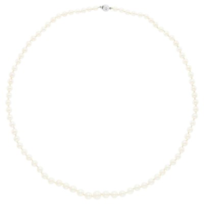 Lot 1054 - Cultured Pearl Necklace with Platinum, Gold and Diamond Clasp