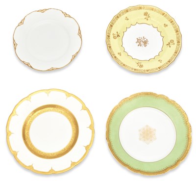 Lot 126 - Group of Porcelain Plates Comprising a set of...