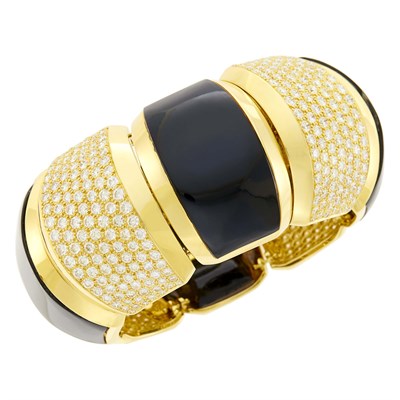 Lot 72 - Hammerman Brothers Gold, Black Agate and Diamond Cuff Bracelet