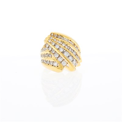Lot 1223 - Gold and Diamond Ring