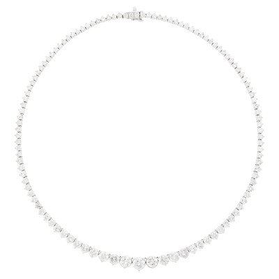 Lot 41 - White Gold and Diamond Necklace