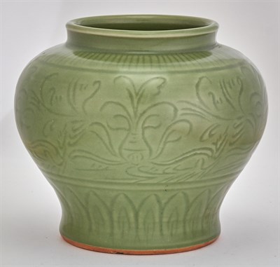 Lot 122 - Estate / Collection: Property of an American...