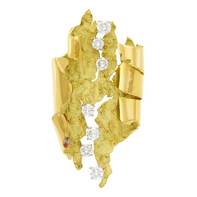 Lot 40 - Gold and Diamond Clip-Brooch