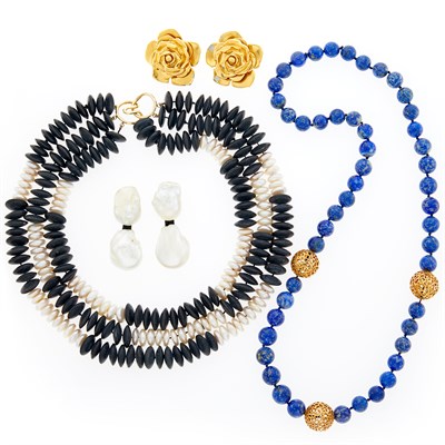 Lot 1309 - Group of Jewelry