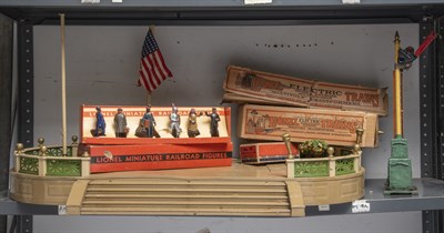 Lot 3141 - Lionel Early Accessories, Track and...