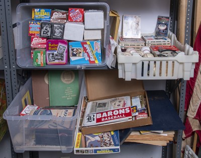 Lot 3128 - Baseball Wax Packs and Traded Sets Lot of wax...