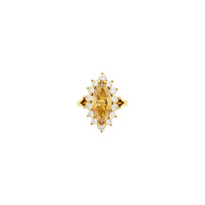 Lot 31 - Gold, Fancy Colored Diamond and Diamond Ring