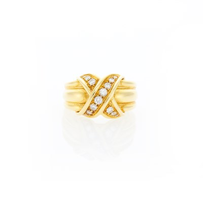 Lot 1002 - Tiffany & Co. Gold and Diamond Ring