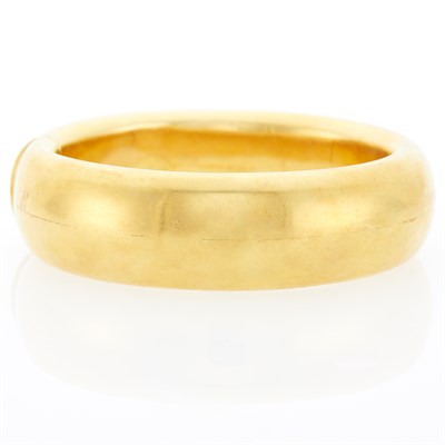 Lot 1153 - Gold Bangle Bracelet