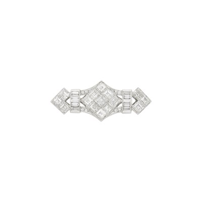 Lot 120 - Platinum and Diamond Brooch