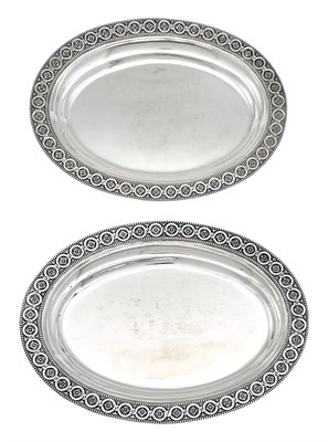 Lot 172 - Pair of Edwardian Sterling Silver Platters...