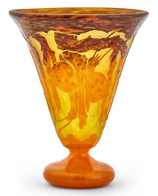 Lot 267 - Le Verre Francais Art Deco Acid-Etched Cameo...