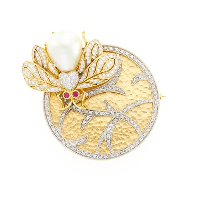 Lot 1028 - Two-Color Gold, South Sea Cultured Pearl and Diamond Bee Pin