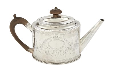 Lot 157 - George III Sterling Silver Teapot