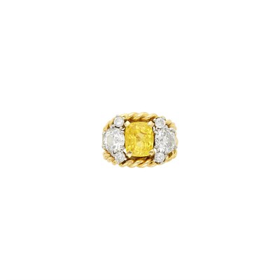 Lot 45 - Gold, Yellow Sapphire and Diamond Ring