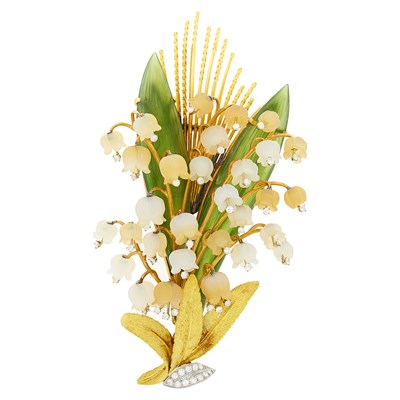Lot 152 - Gold, Platinum, Carved Nephrite, Frosted Rock Crystal and Diamond Lily of the Valley Clip-Brooch
