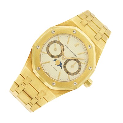 Lot 76 - Audemars Piguet Gentleman's Gold 'Royal Oak' Day-Date with Moonphase Wristwatch, Ref. 25594BA