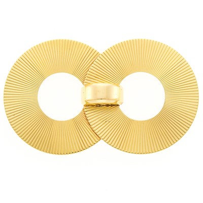 Lot 1104 - Gold Double Circle Brooch