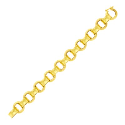 Lot 37 - Elizabeth Locke Hammered Gold Link Bracelet