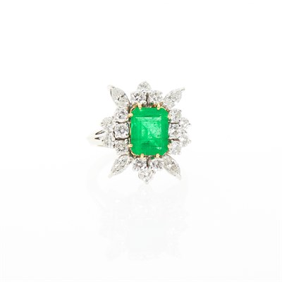 Lot 1194 - White Gold, Emerald and Diamond Ring