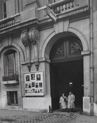 Lot 112 - PARKS, GORDON (1912-2006) [Entrance to...