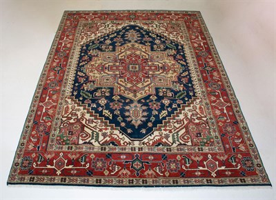 Lot 386 - Indo-Heriz Carpet India, contemporary The...