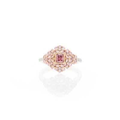 Lot 2204 - Two-Color Gold and Colored Diamond Ring