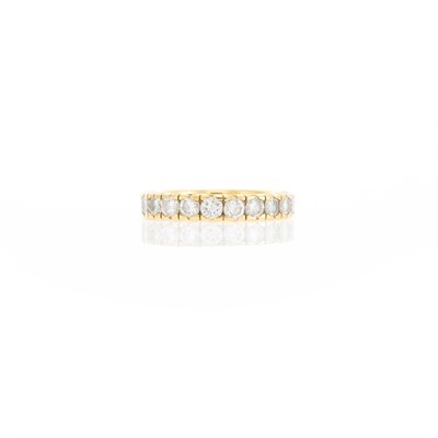 Lot 2247 - Gold and Diamond Band Ring