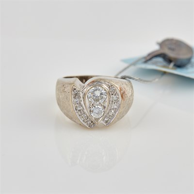 Lot 67 - Diamond Ring, 12 diamonds, center stone about...