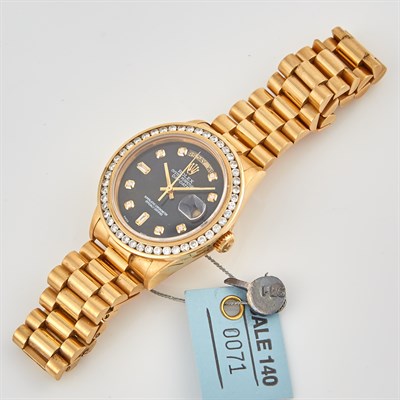 Lot 71 - Diamond Bracelet Watch, 46 diamonds about 2.30...