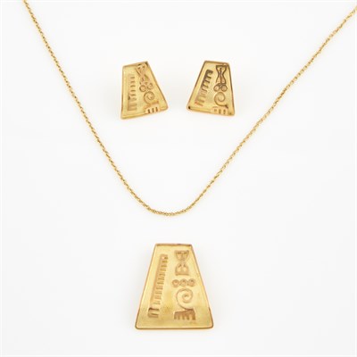 Lot 77 - Two Gold Earrings, Pendant and Neck Chain, 14K...